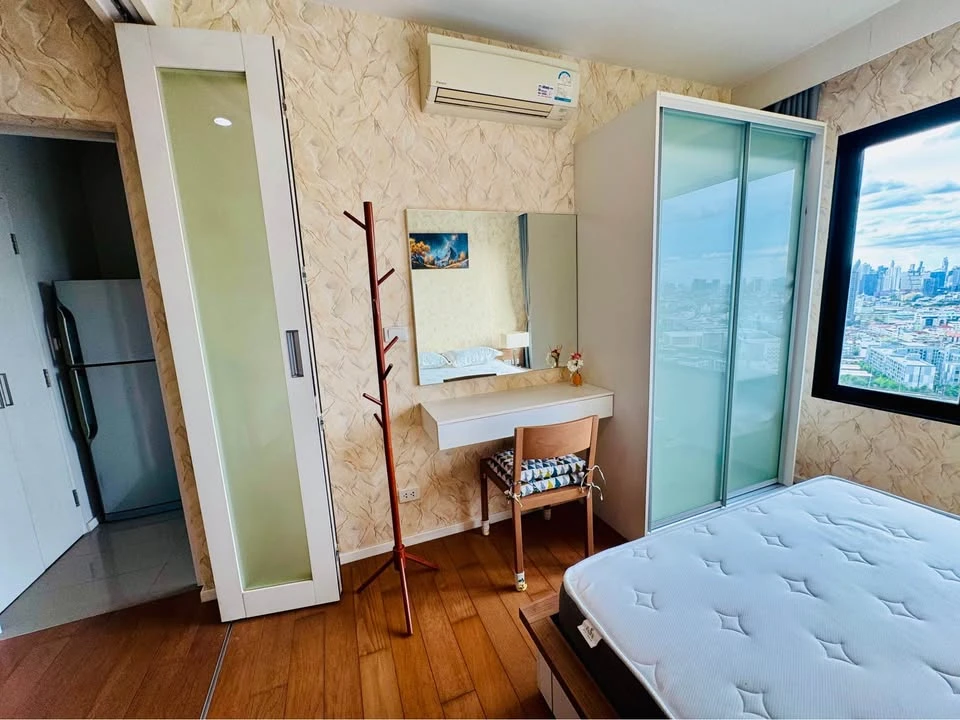 For sale or rent: Blocs 77, high floor (27), beautiful canal view, quiet, natural atmosphere, good breeze, not too hot, comfortable living, reserve no