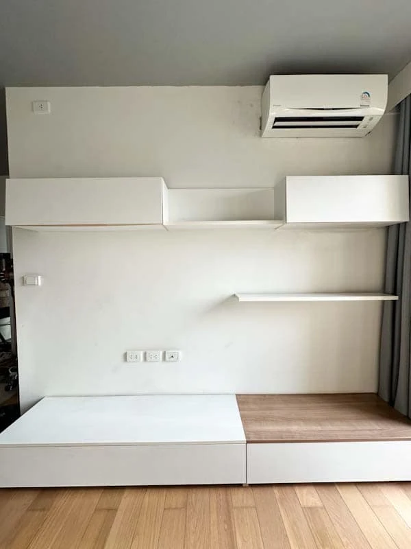For sale, for rent BLOCS 77, very good condition, has built-in cabinets for additional storage, view of the super chill swimming pool, don't miss it.