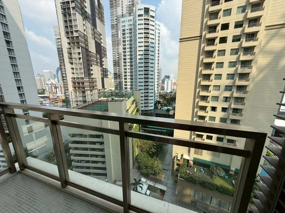 ขาย ให้เช่า Bright Sukhumvit 24 1 ห้องนอน 1 ห้องน้ำ พื้นที่ใช้สอยเยอะ เฟอร์ครบ จองเลย