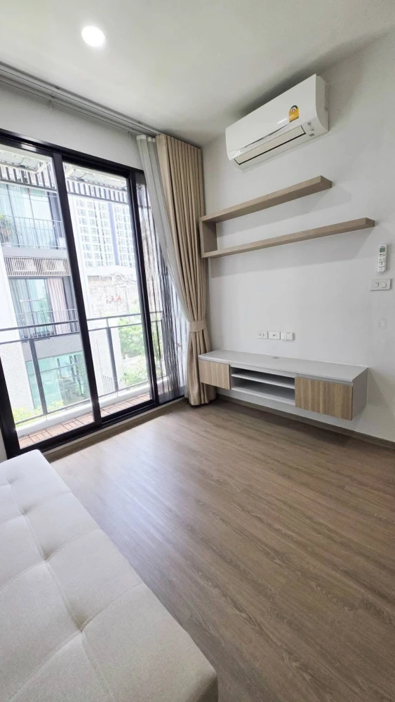 For sale, for rent BROMPTON Pet Friendly Sukhumvit 107, corner room with privacy, comes with complete facilities, hurry and book now.