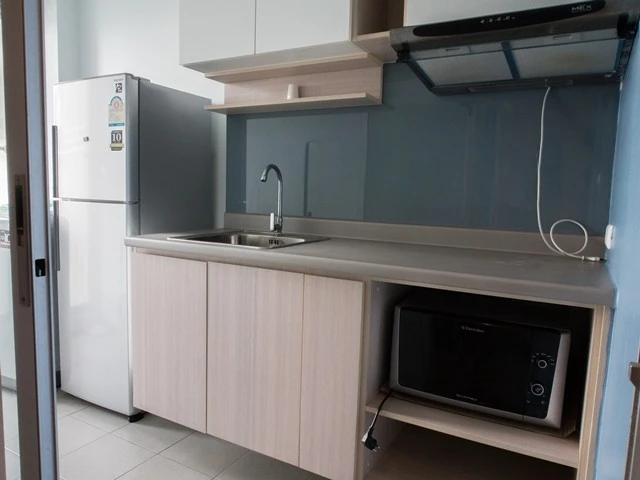 For sale or rent: Casa Condo Ratchada-Ratchaphruek, a lovely room, beautifully decorated in a cool tone, fully furnished. Reserve now!