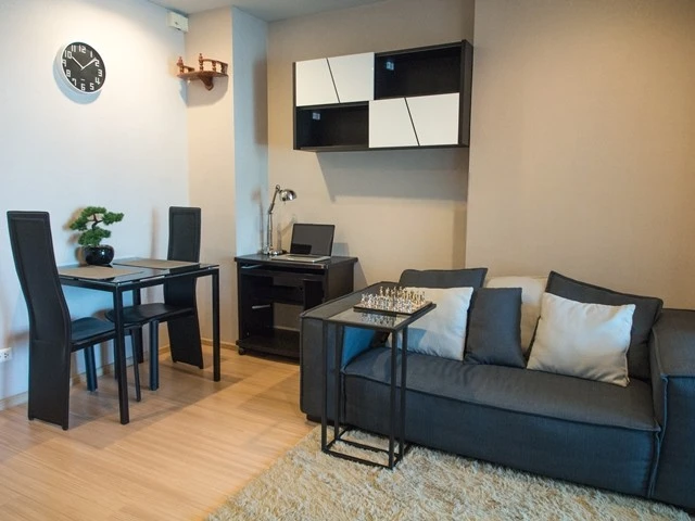 For sale or rent: Casa Condo Ratchada-Ratchaphruek, a lovely room, beautifully decorated in a cool tone, fully furnished. Reserve now!