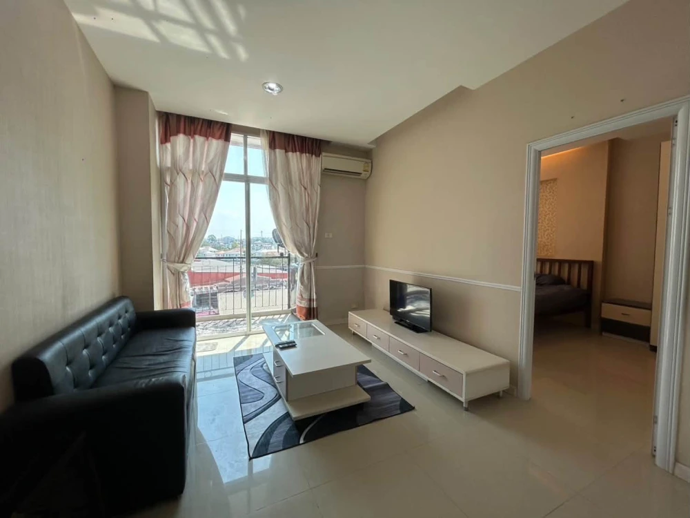 For sale or rent: CC Condominium 1, 1 bedroom, 1 bathroom, fully furnished, city view. Book now!