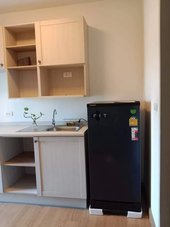 For sale or rent: Chapter One Modern Dutch, 1 bedroom, 1 bathroom, fully furnished, beautiful unblocked view. Don't miss out!