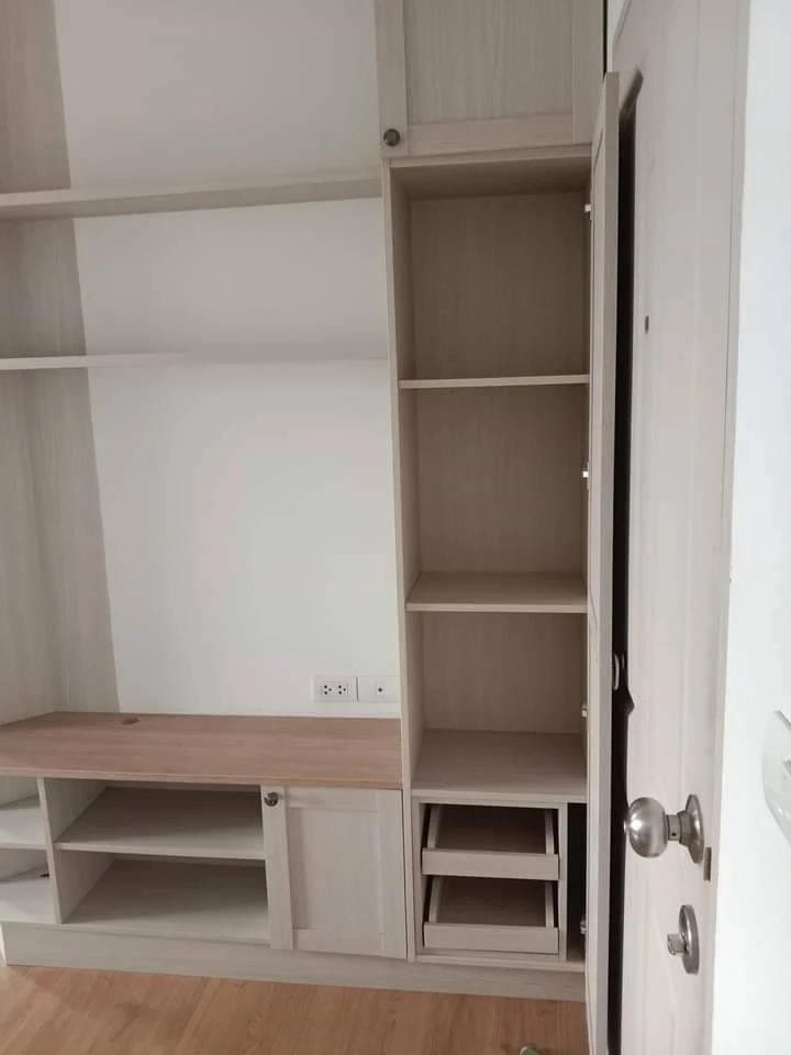 For sale or rent: Chapter One Modern Dutch, 1 bedroom, 1 bathroom, fully furnished, beautiful unblocked view. Don't miss out!