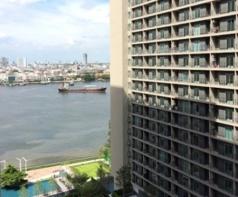 For sale or rent: Chapter One Modern Dutch, Building C, 15th floor, Chao Phraya River view, comes with the utmost convenience. Don't miss it!