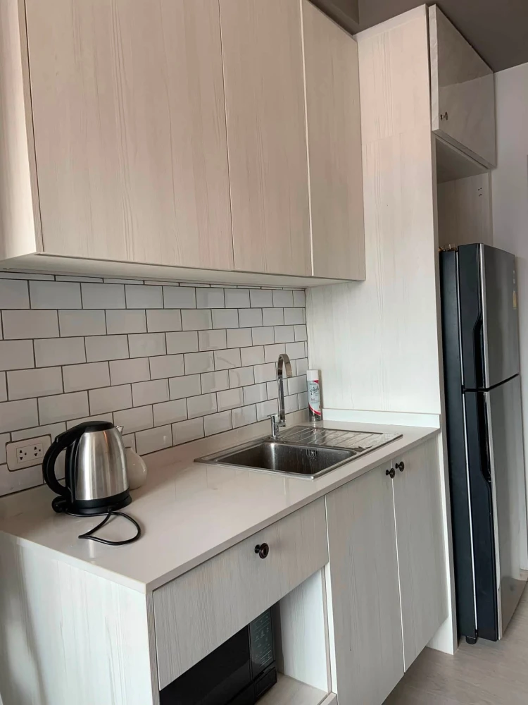 For Sale/Rent: Chapter One Shine Bang Pho. Beautifully decorated unit with a warm, inviting atmosphere. Located in a private zone; a corner unit with