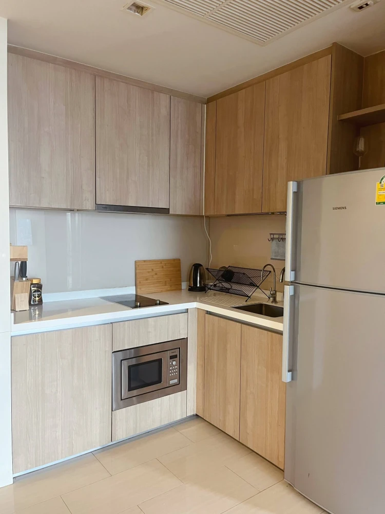 For Sale/Rent: Circle 2 Living Prototype. Features city views, full furnishing, and spacious living area; ready for immediate move-in.