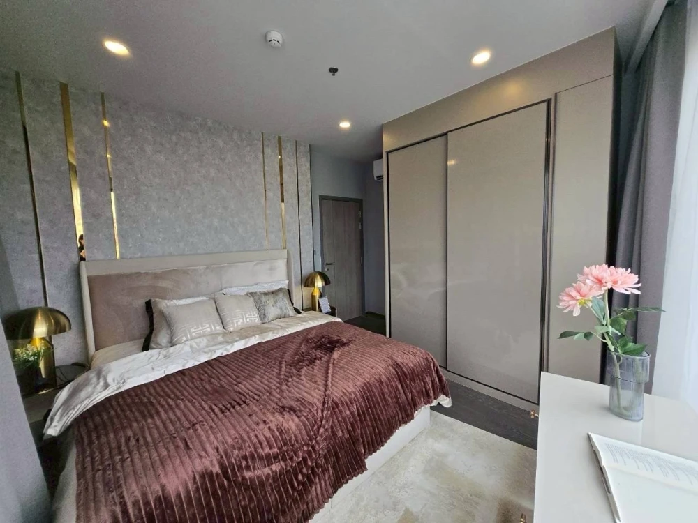 For sale or rent: COCO PARC, 9th floor, beautiful unit with complete furnishings. Book now!
