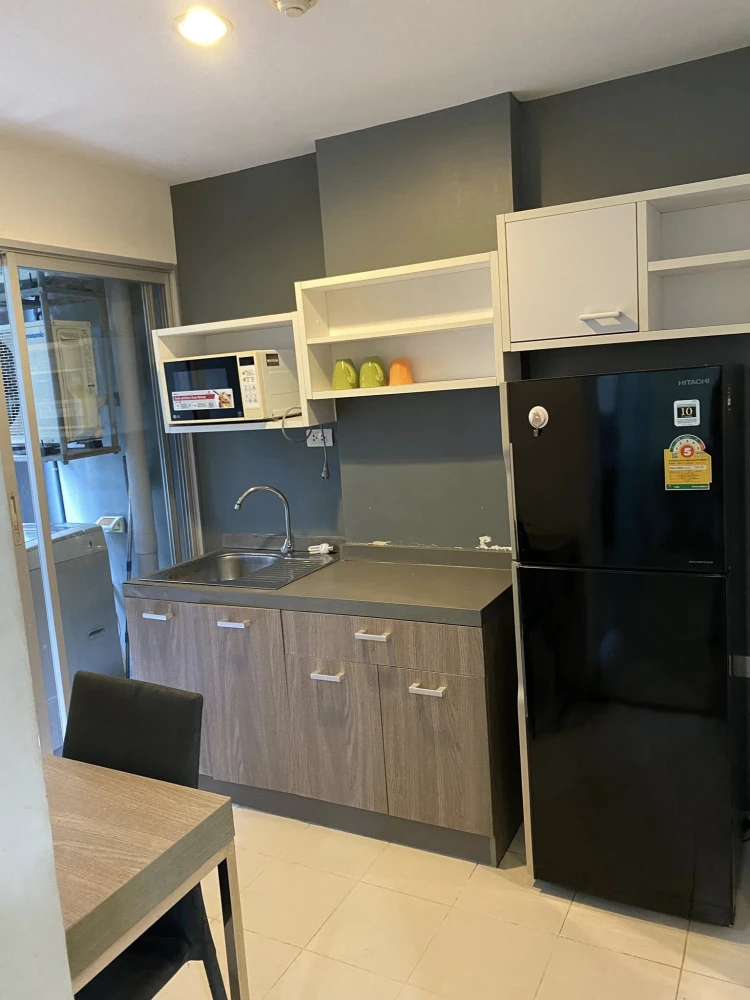 For sale, for rent Condo The Grass Pattaya, a nice room, comes with a complete set of furniture, just bring your bags and move in.