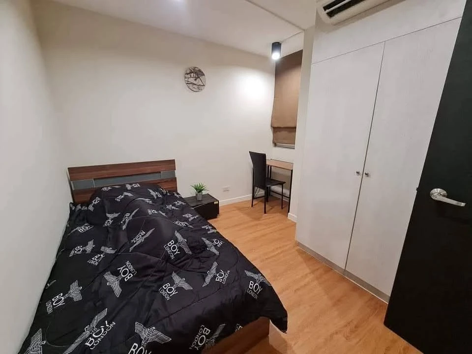 Condo for sale or rent: The Riviera Jomtien Pattaya. Large, comfortable room. Plenty of living space. Convenient and complete in one place. Reserve no