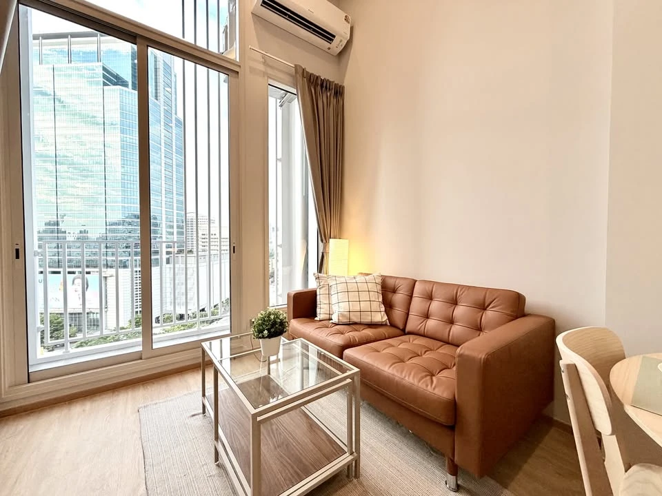 For sale or rent: Culture Chula, north-facing, open and airy view, overlooking Chamchuri Square building. Private room location, quiet, not crowded. R