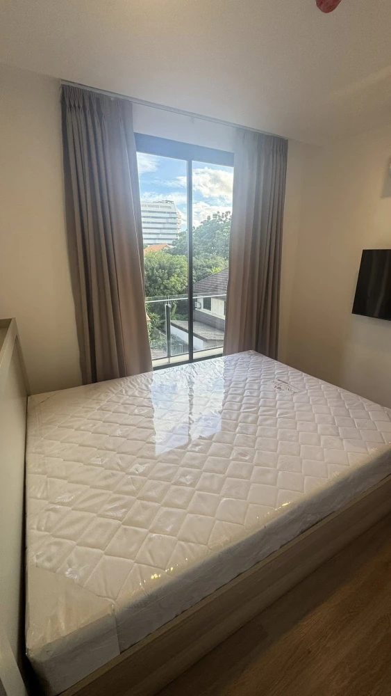 For sale or rent: CYBIQ Rama 9-Ramkhamhaeng 24, spacious room, comfortable living, pets allowed, fully furnished, reserve now!