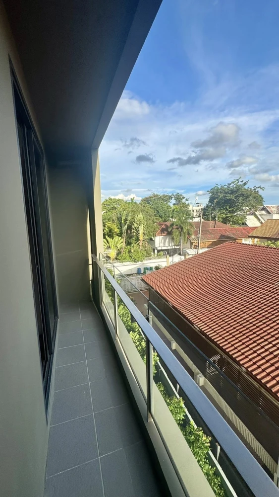 For sale or rent: CYBIQ Rama 9-Ramkhamhaeng 24, spacious room, comfortable living, pets allowed, fully furnished, reserve now!