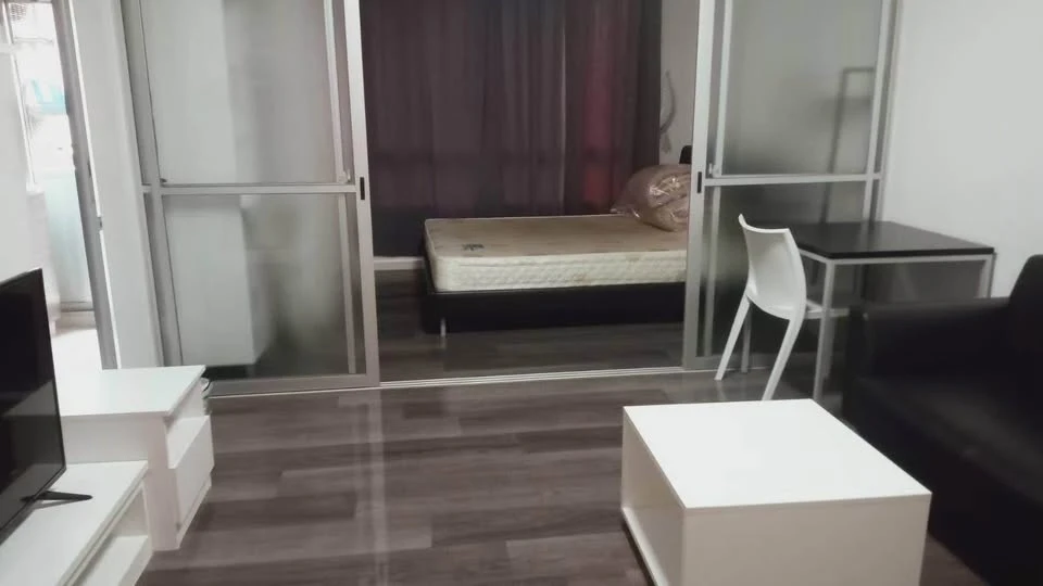 For sale, for rent, dcondo Campus Resort Rangsit, Phase 1, partitioned room, fully furnished, nice to live in, reserve now before you miss out.