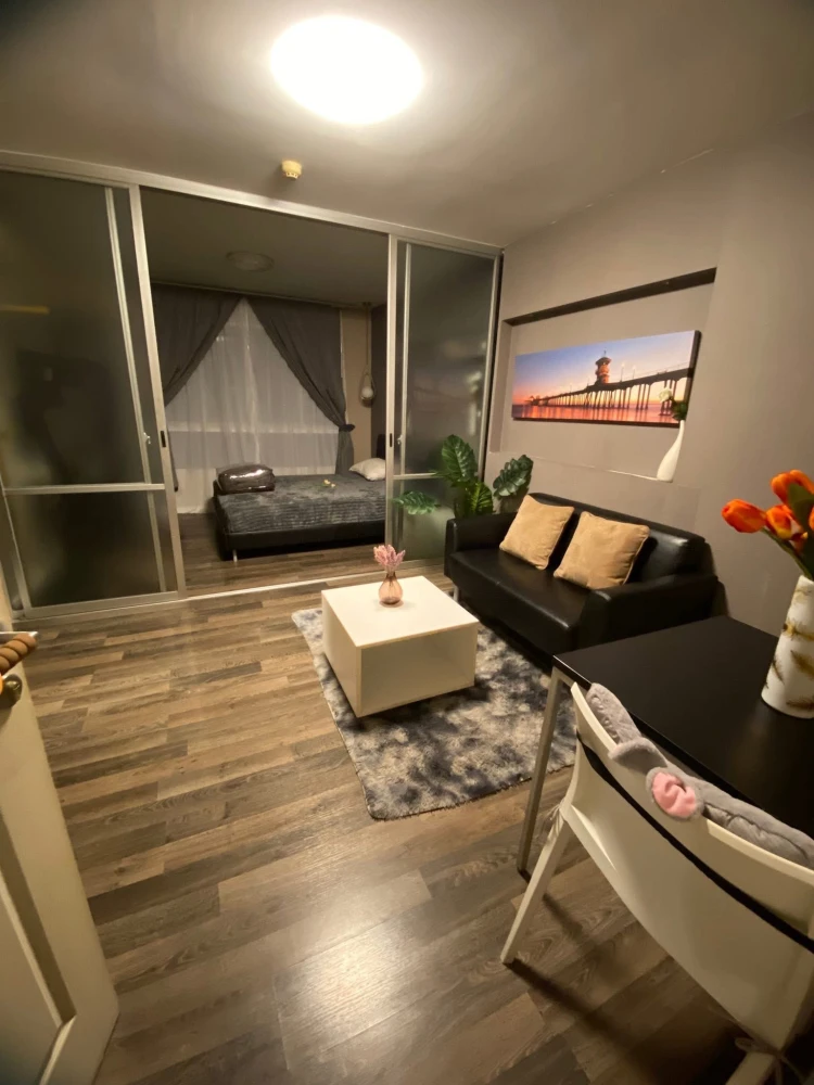 For sale or rent: Dcondo Sukhumvit 109, 3rd floor, lovely unit with stylish, coordinated decor. Prime location. Book now!