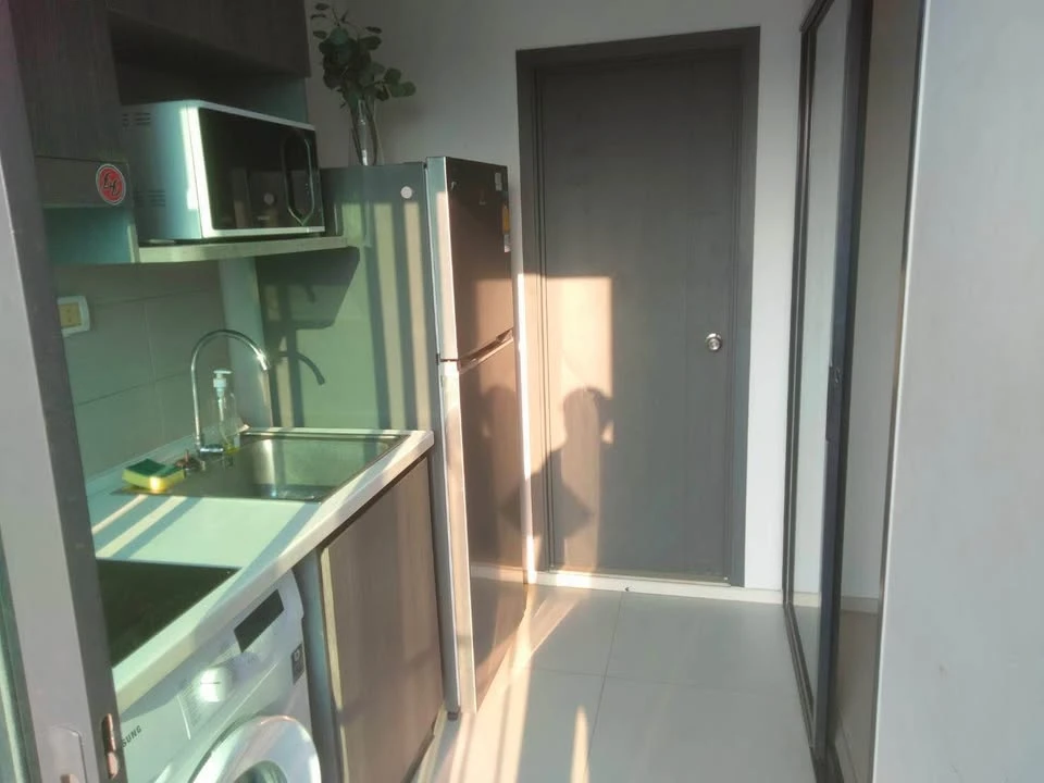 For sale, for rent Elio Del Nest, a nice room, convenient, complete in one place, hurry up and reserve before you miss out, don't wait.