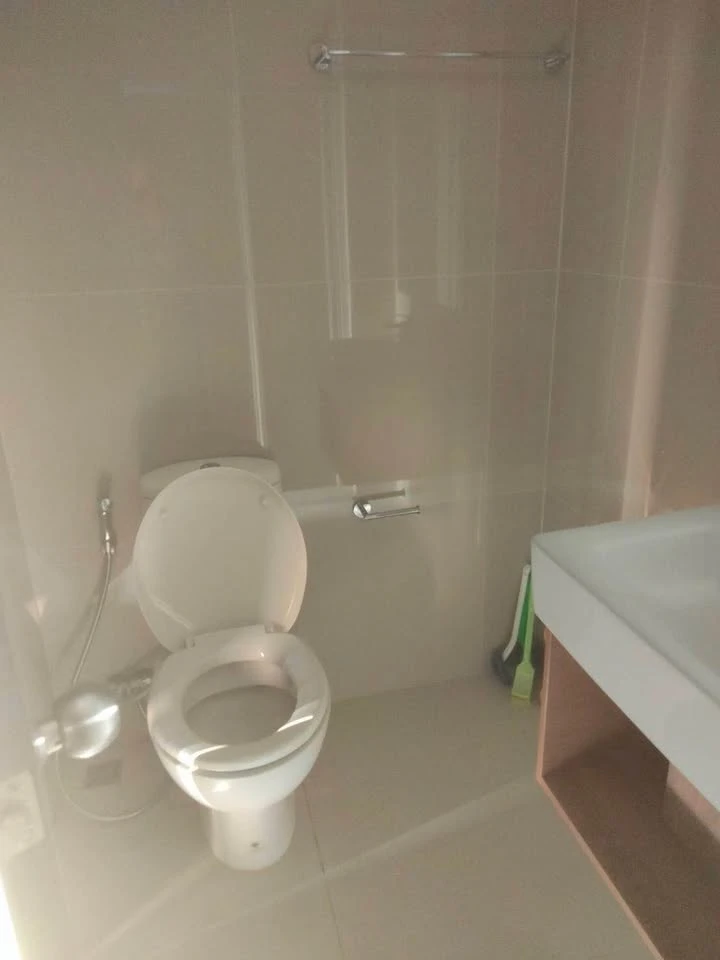 For sale, for rent Elio Del Nest, a nice room, convenient, complete in one place, hurry up and reserve before you miss out, don't wait.
