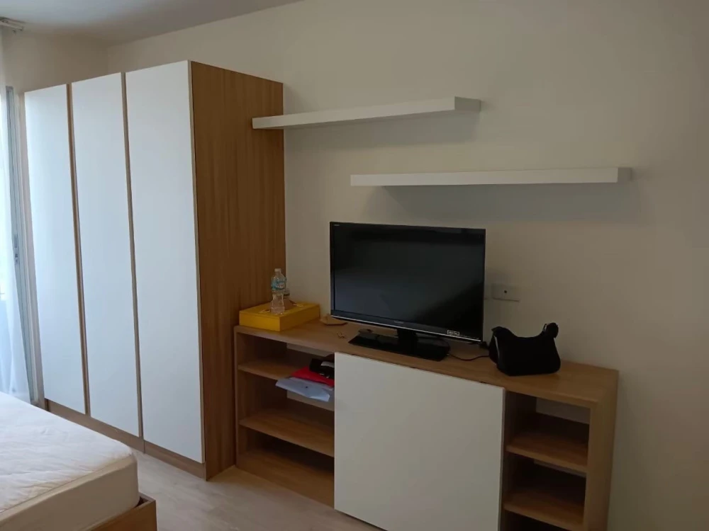 For sale, for rent ELIO Sukhumvit 64, comes with complete furniture and electrical appliances. Reserve now, urgently.