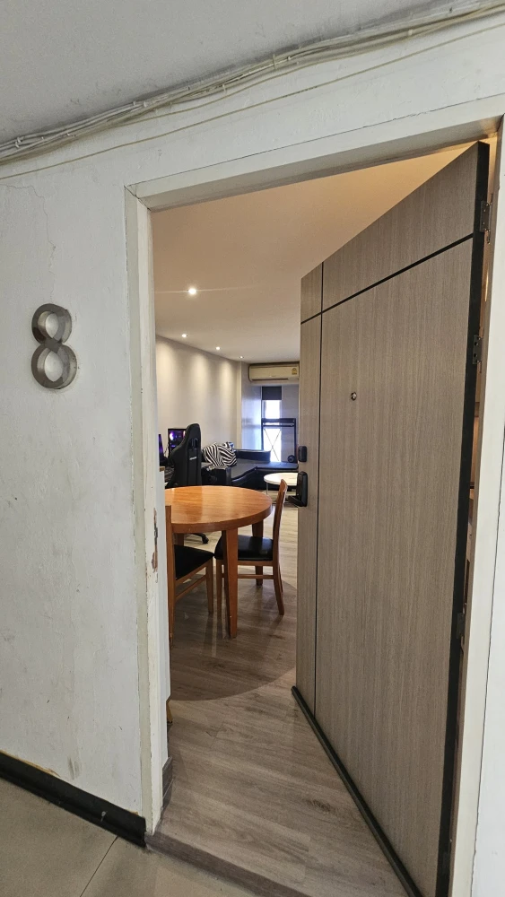 For sale or rent: Family Park Ladprao 48, a lovely room with a built-in headboard and fully furnished. Don't miss out!