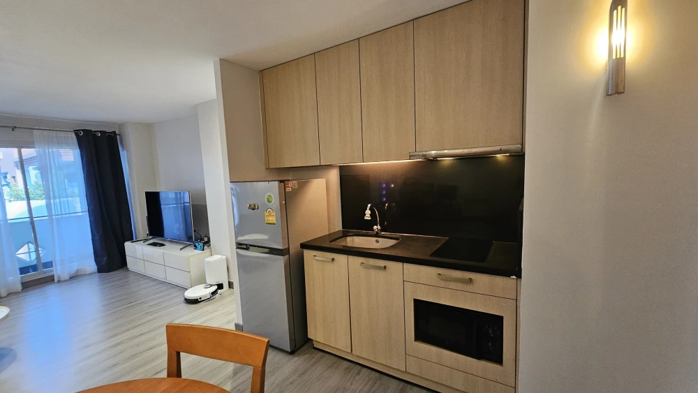 For sale or rent: Family Park Ladprao 48, a lovely room with a built-in headboard and fully furnished. Don't miss out!