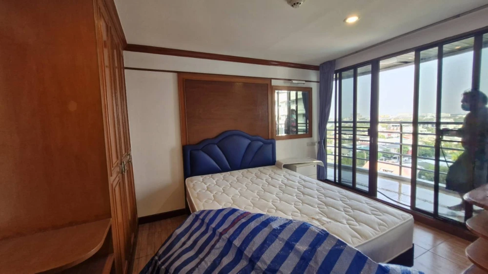 For sale, for rent, Flora ville, corner room, long balcony, 3 bedrooms, 3 bathrooms, beautiful city view, large room like being at home, don't miss it