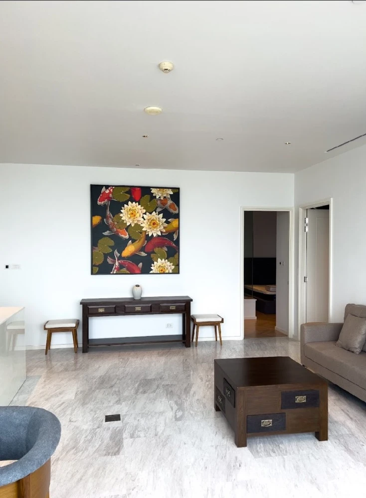 For sale, for rent, Four Seasons Private Residences, spacious room, lots of usable space, fully furnished, river view from high floor, don't miss it.