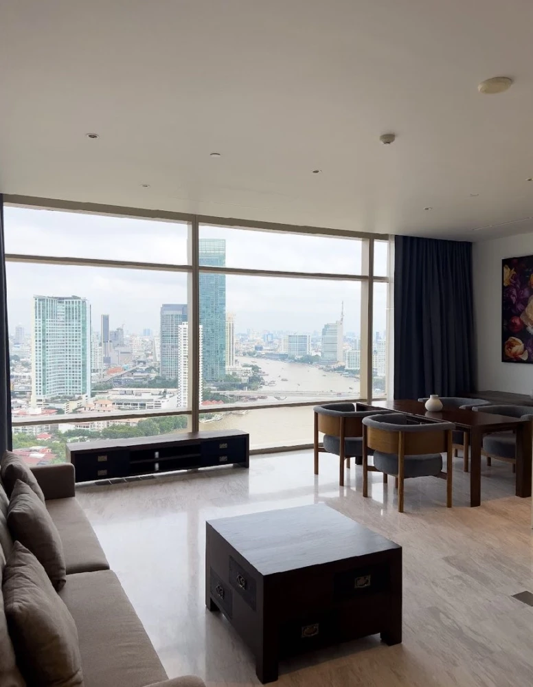 For sale, for rent, Four Seasons Private Residences, spacious room, lots of usable space, fully furnished, river view from high floor, don't miss it.