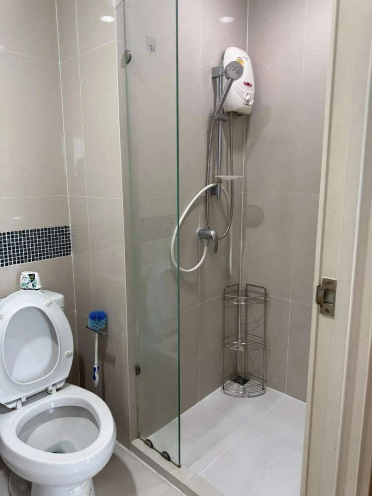 For sale, for rent, Fuse Sense Bangkae, studio room, good location, fully furnished, just bring your bags and move in.