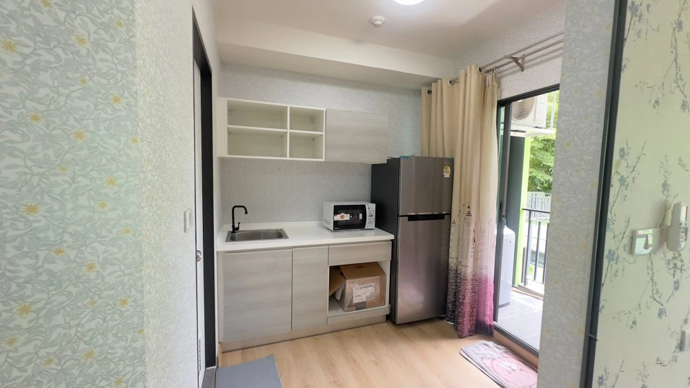 ขาย ให้เช่า Grene Donmuang-Songprapha ห้องชั้น 2 ติดวอลเปเปอร์อย่างดี เครื่องใช้ไฟฟ้าครบ จองเลย