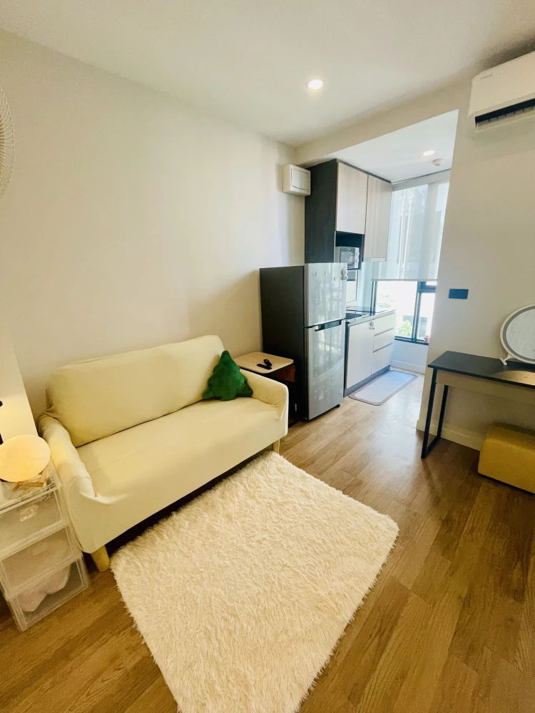 For sale or rent: Groove Ratchada-Rama 9. 1 bedroom, 1 bathroom. Great location, convenient transportation. Don't miss out!