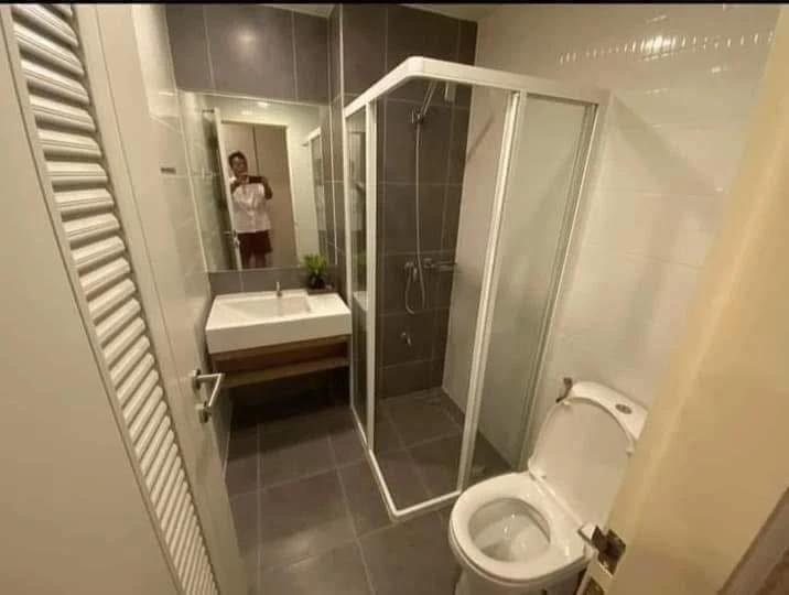 For sale or rent: H2 Ramintra 21, 2 bedrooms, 2 bathrooms, spacious living area, convenient transportation. Book now!
