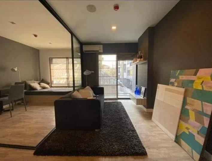 For sale or rent: H2 Ramintra 21, 2 bedrooms, 2 bathrooms, spacious living area, convenient transportation. Book now!