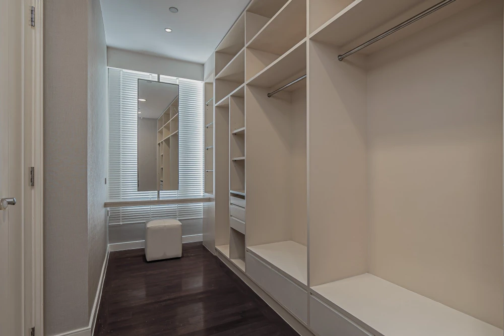 For sale or rent: Hampton Thonglor 10, open and airy views from every room, fully furnished and ready to move in by a professional interior design tea