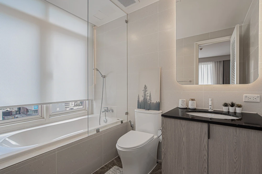 For sale or rent: Hampton Thonglor 10, open and airy views from every room, fully furnished and ready to move in by a professional interior design tea