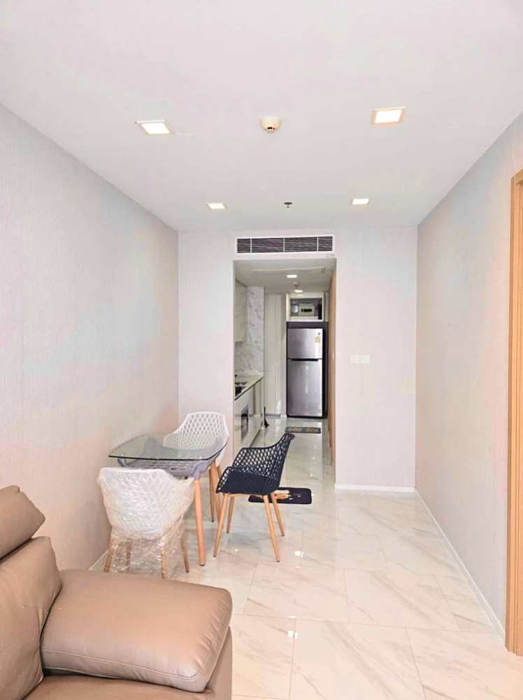 For Sale For Rent HYDE SUKHUMVIT 11 where luxury meets panoramic living, tastefully decorated, ready to move in immediately.