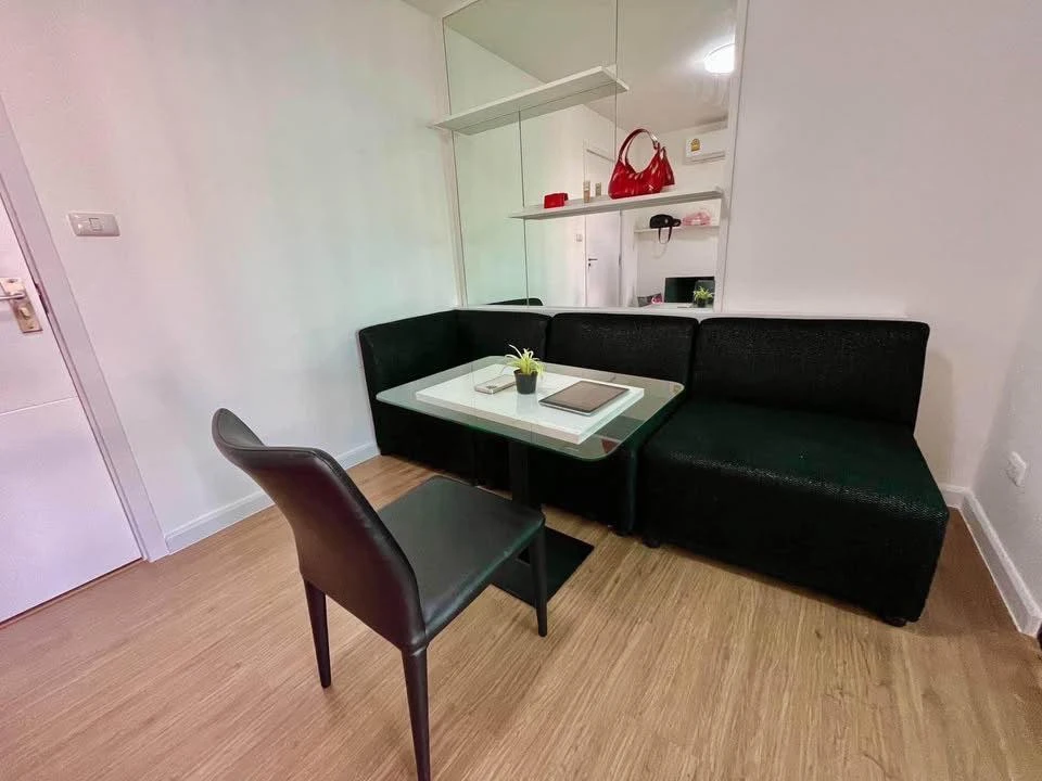 For sale or rent: Icondo Salaya 2, 7th floor, with an open-air pool view, receiving good water energy according to Feng Shui principles. Come reserve