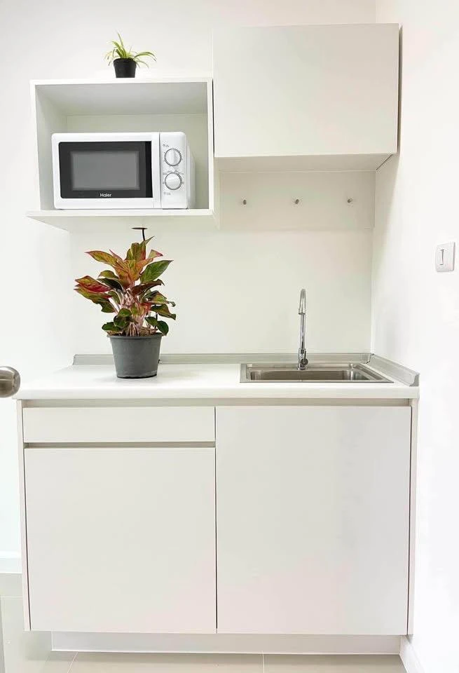 For sale or rent: Icondo Salaya 2, 7th floor, with an open-air pool view, receiving good water energy according to Feng Shui principles. Come reserve