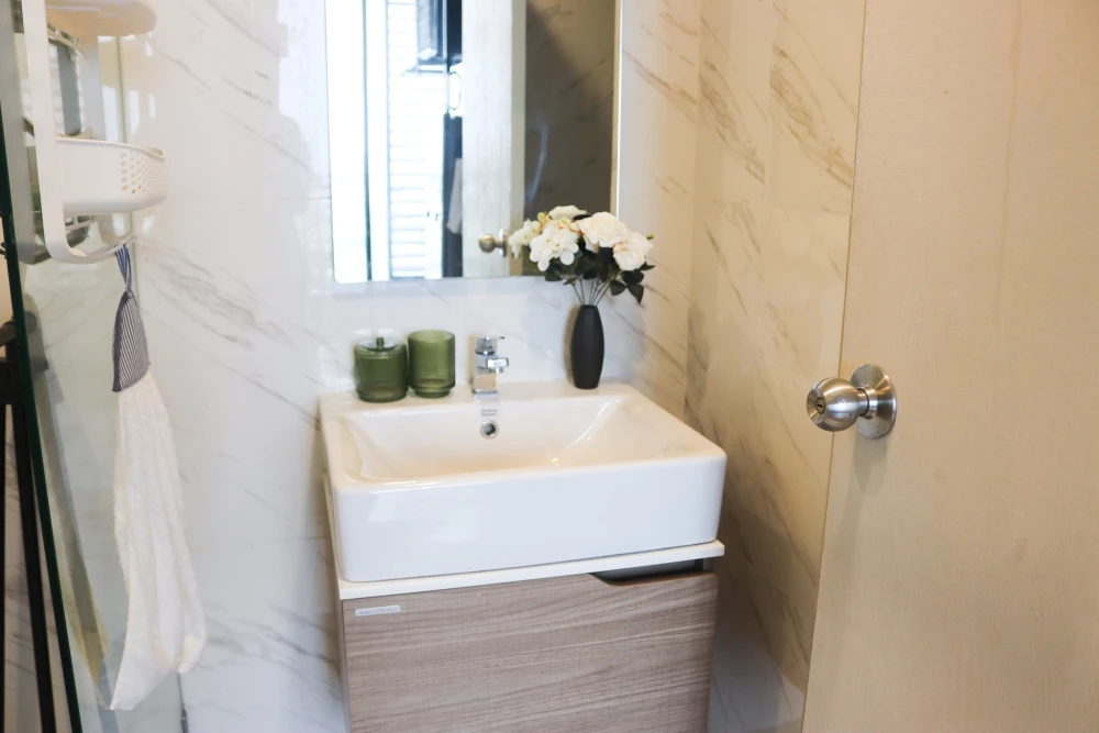 For sale, for rent, Ideo Mobi Sukhumvit East Point, 20th floor, nice room, fully furnished, book now, don't miss out.
