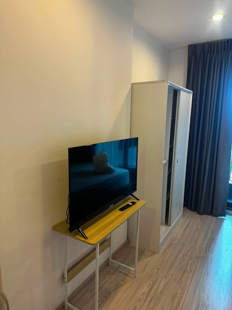 For sale or rent: Ideo Mobi Wongsawang-Interchange. A comfortable room in a great location with complete amenities. Don't miss out!