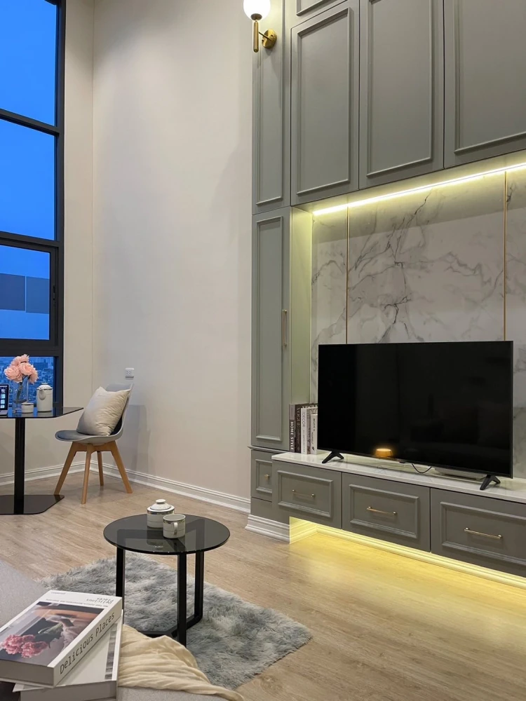 For sale, for rent, Ideo Sathorn-Wongwian Yai, 2-storey duplex room, fully furnished, ready to move in, well-built-in, hurry and reserve now, don't mi