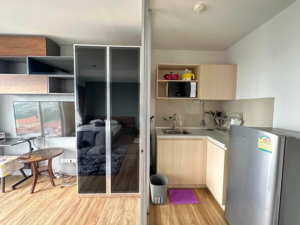 For sale or rent: ISSI Condo Suksawat, 1 bedroom, 1 bathroom, coordinating interior design, fully furnished. Book now!