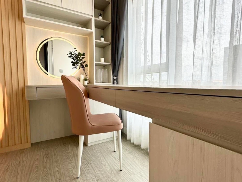 For sale or rent: Kave Town Island, 5th floor, beautifully decorated unit with high-quality built-in furniture, fully furnished. Don't miss out!