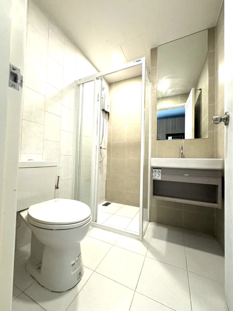 For sale, for rent, Kave Town Space, 2nd floor, nice room, fully furnished, if you don't reserve, you'll miss out, hurry up!