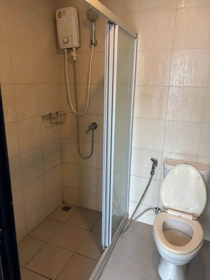 For sale or rent: Kensington Laemchabang - Sriracha. Beautiful unit in a prime location with convenient transportation and fully furnished. Book now!