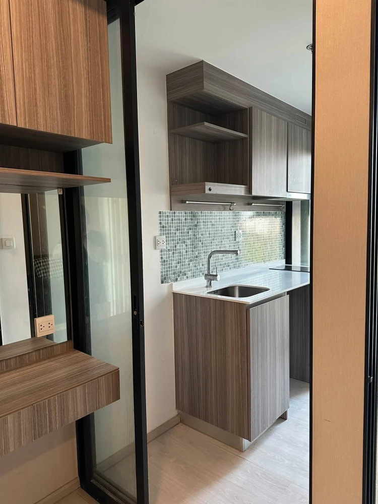 For sale or rent: Knightsbridge Phaholyothin-Interchange. Comfortable rooms in a great location with complete amenities. Book now!