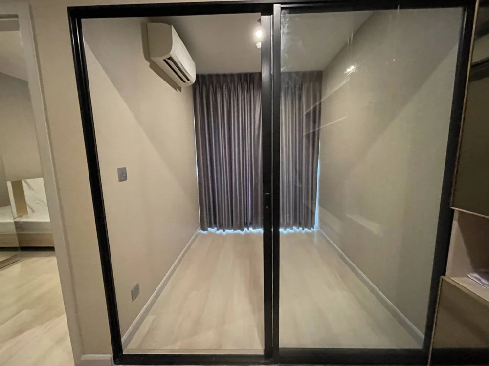 For sale or rent: KnightsBridge Prime Sathorn, 1 bedroom, 1 bathroom. Prime location with full amenities. Book now!