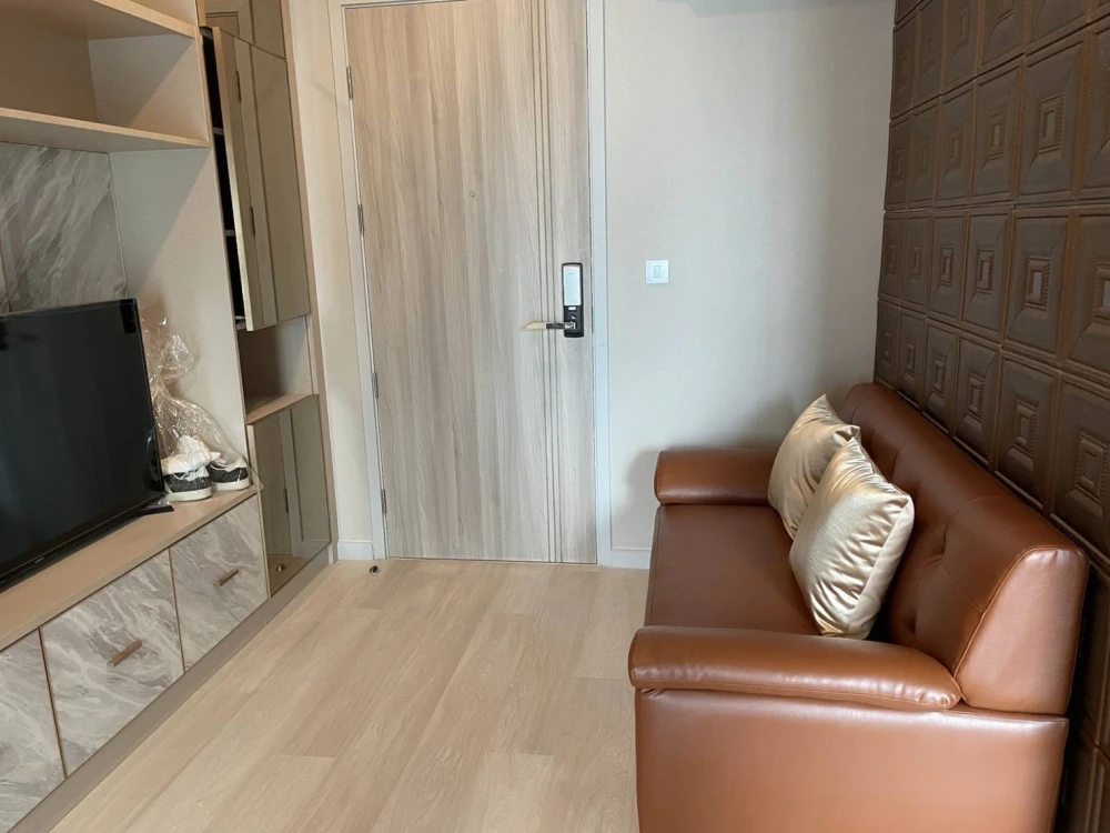 For sale or rent: KnightsBridge Prime Sathorn, 1 bedroom, 1 bathroom. Prime location with full amenities. Book now!