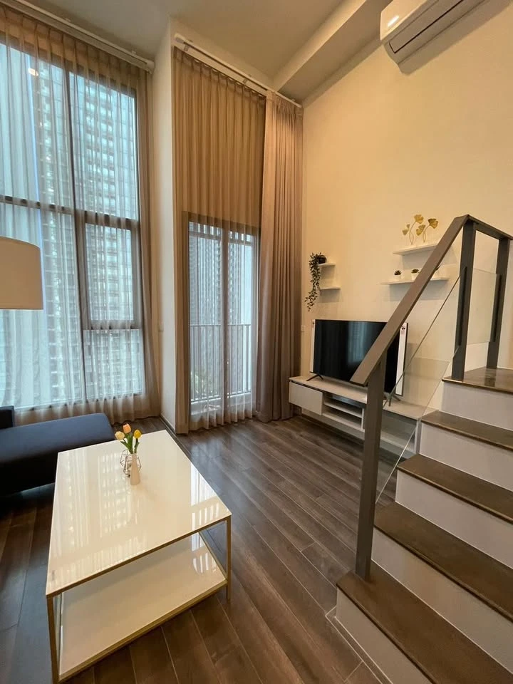 For sale or rent: KnightsBridge Space Rama 9, fully furnished, ready to move in, complete amenities, good price, reserve now!