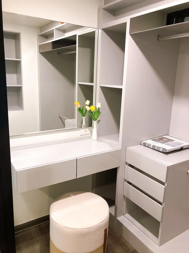 For sale or rent: KnightsBridge Space Rama 9, fully furnished, ready to move in, complete amenities, good price, reserve now!
